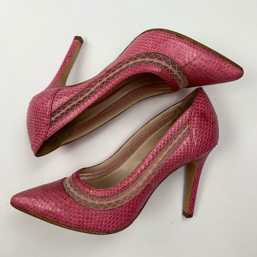 Pour La Victoire Pink Embossed Leather Heels Sz 7 - Picture 3 of 7